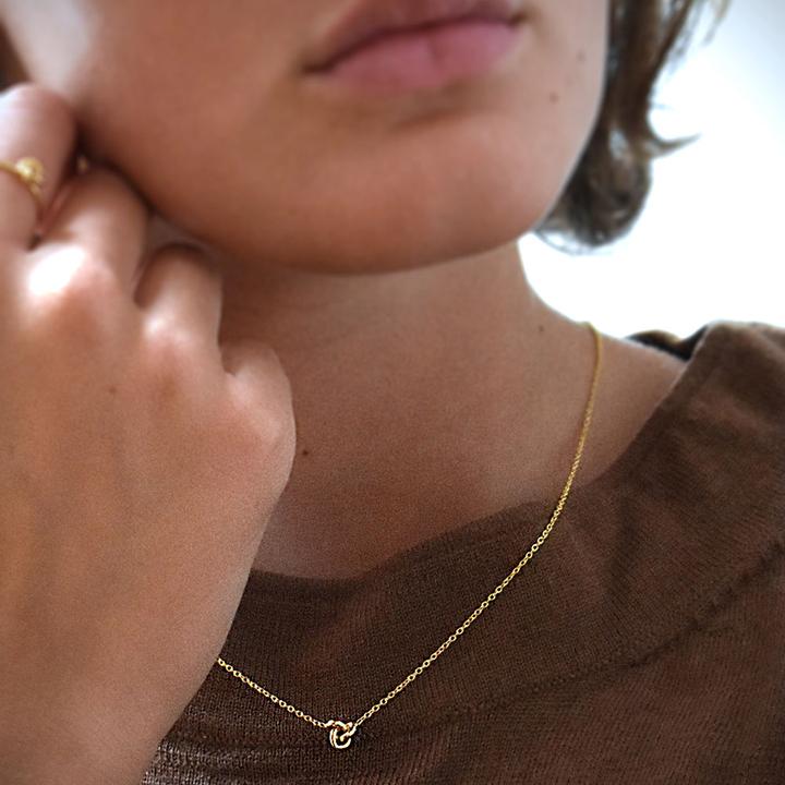 Le-Knot-necklace-gold.2_720x