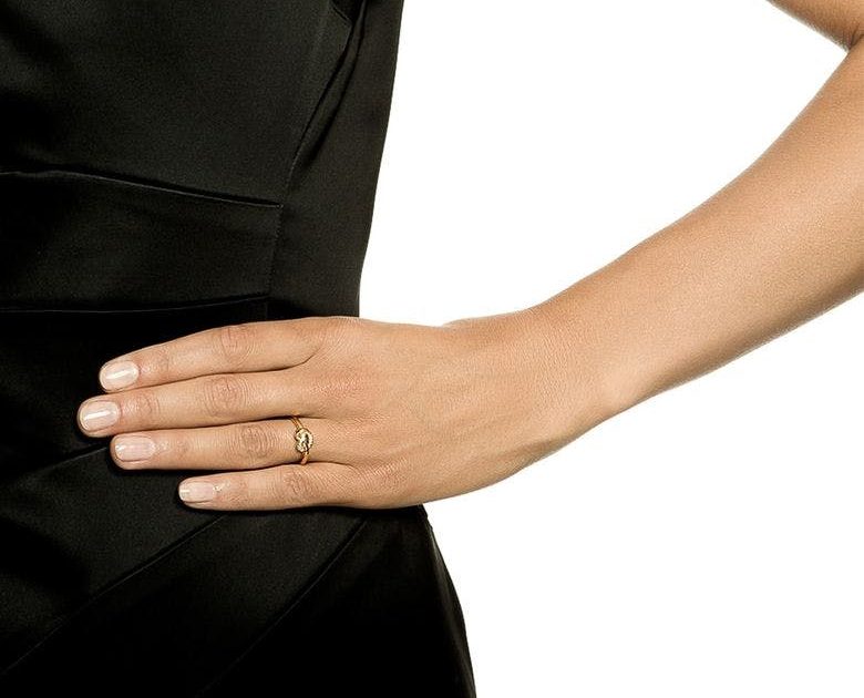 13-101-01304-love-knot-stars-ring-2-780x630