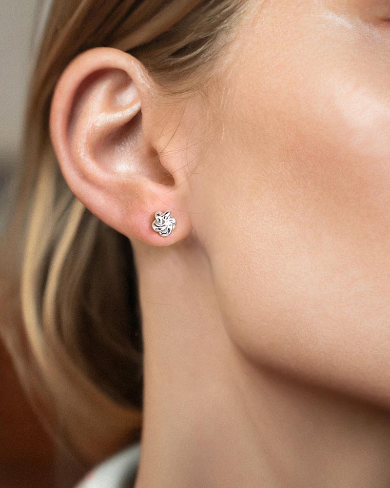 empower-small-studs-01